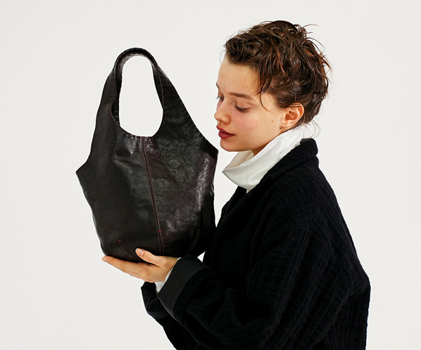 ユーフラテスドゥエ ハンドバッグ