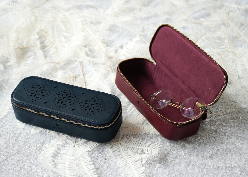 メガネケース｜上質感を日常に添える