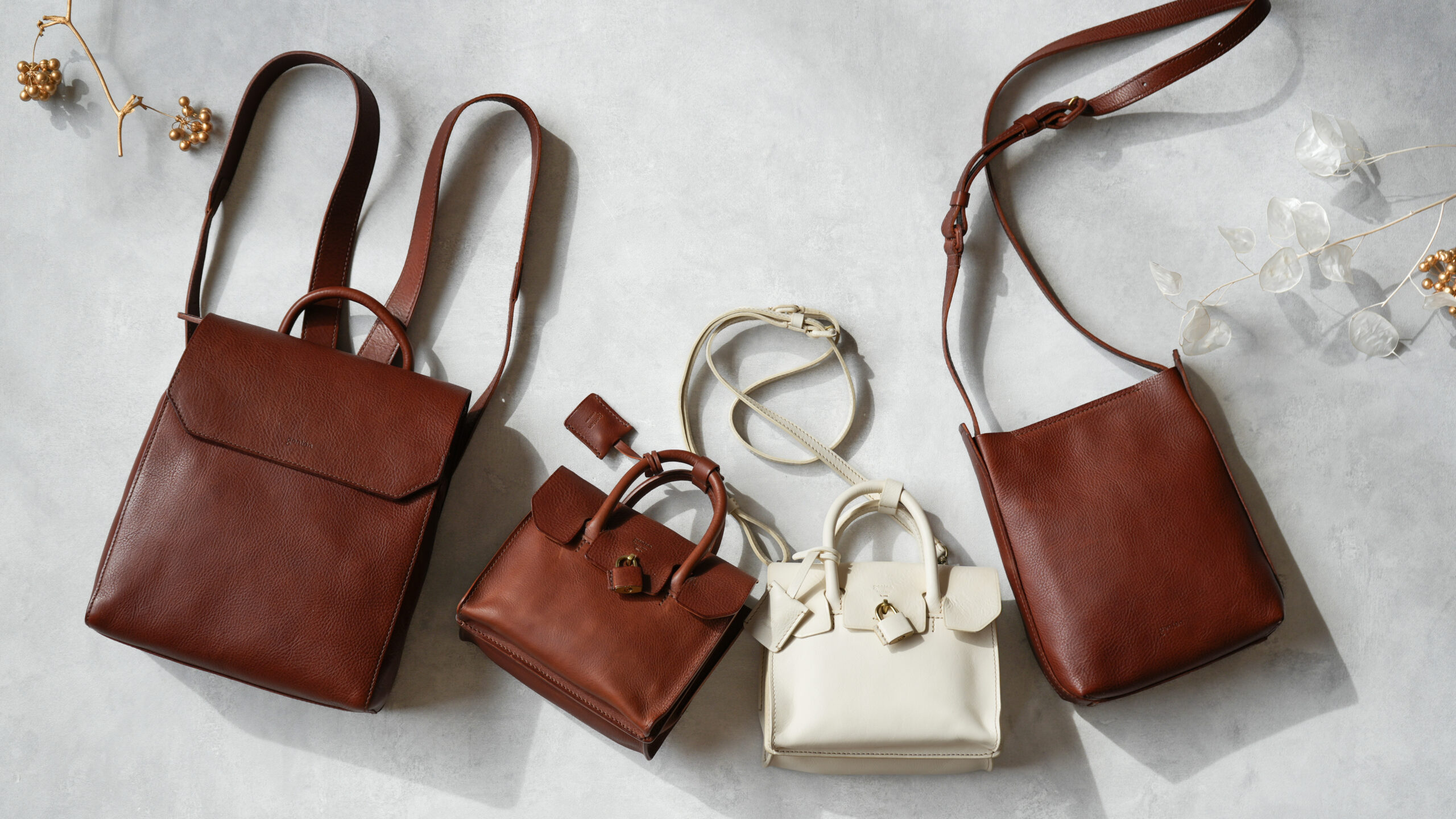 冬を纏うバッグ｜新色ココア・アイボリー、gentenの本革3型