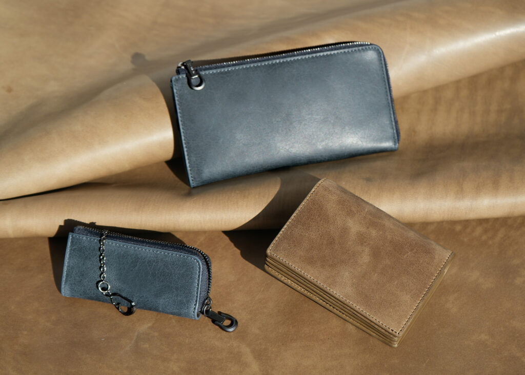 3つの形で選べるコルサの財布