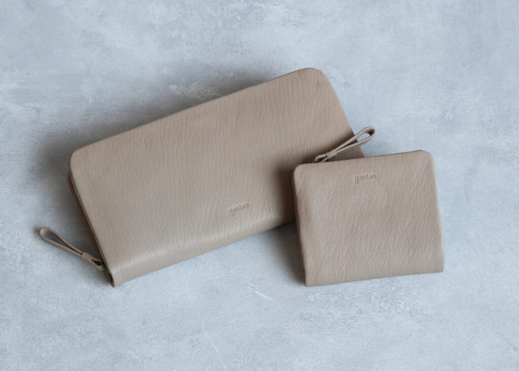 小物：2つ折り財布・長財布など日常使いの革小物