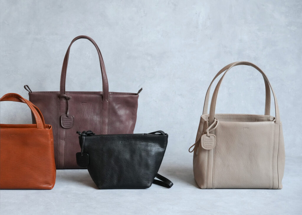 既存色との違いと、サンドベージュの魅力