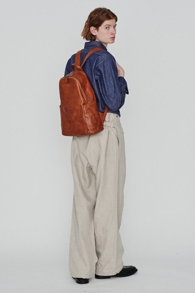 【数量限定】2way縦型A4ショルダー｜希少性の高い縦型モデル-3