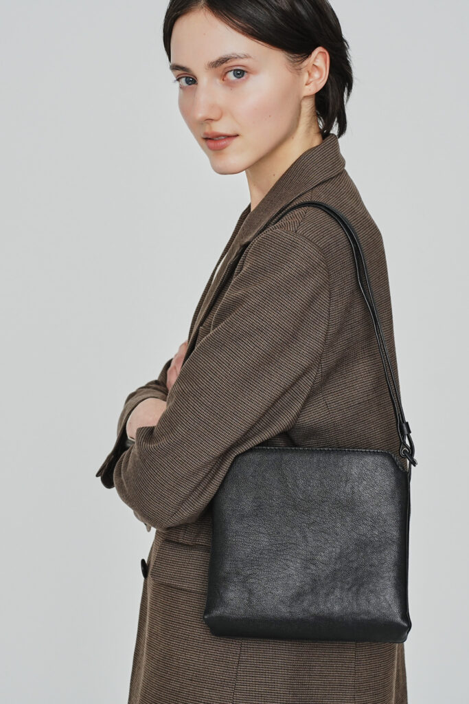 小ぶりショルダーバッグ‐2