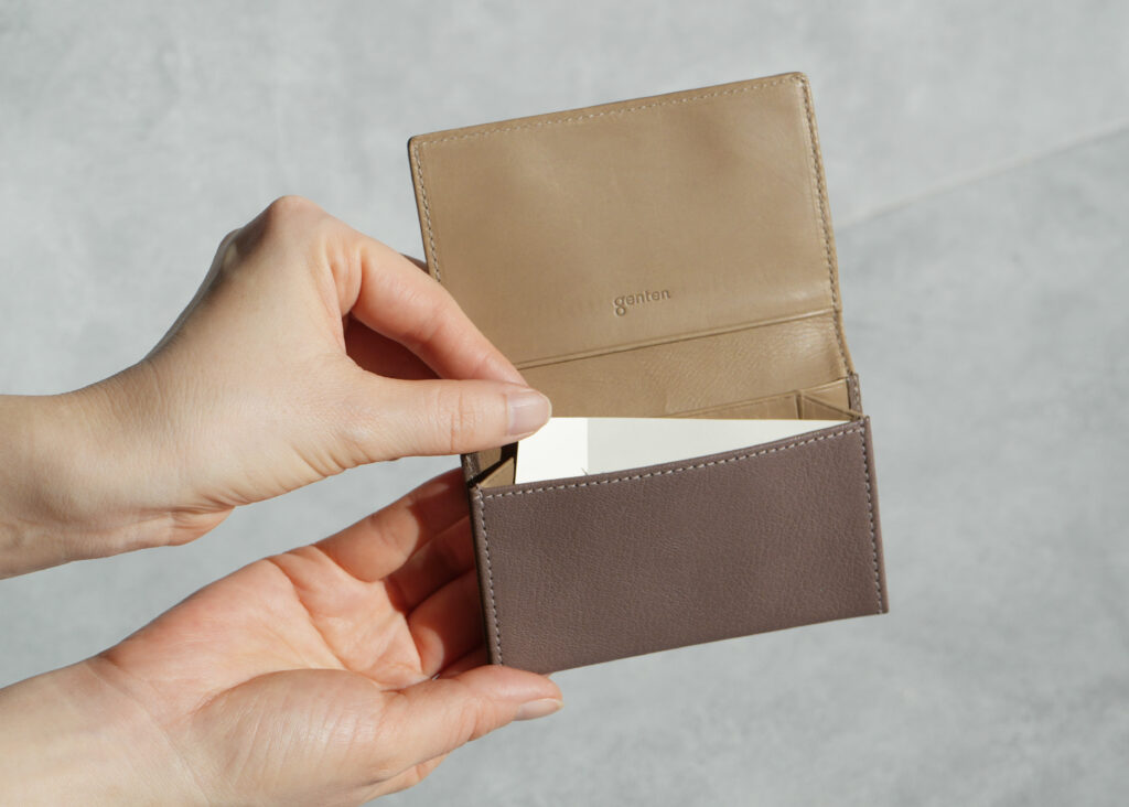 新作:名刺入れ-1