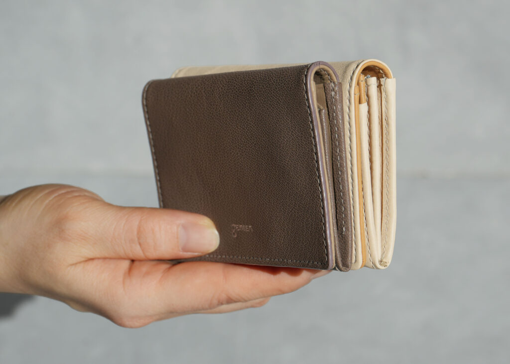 新作:名刺入れ-2