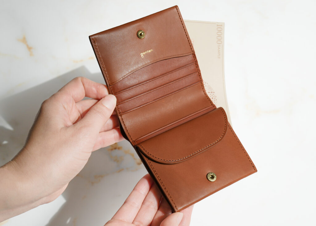 二つ折り財布-2