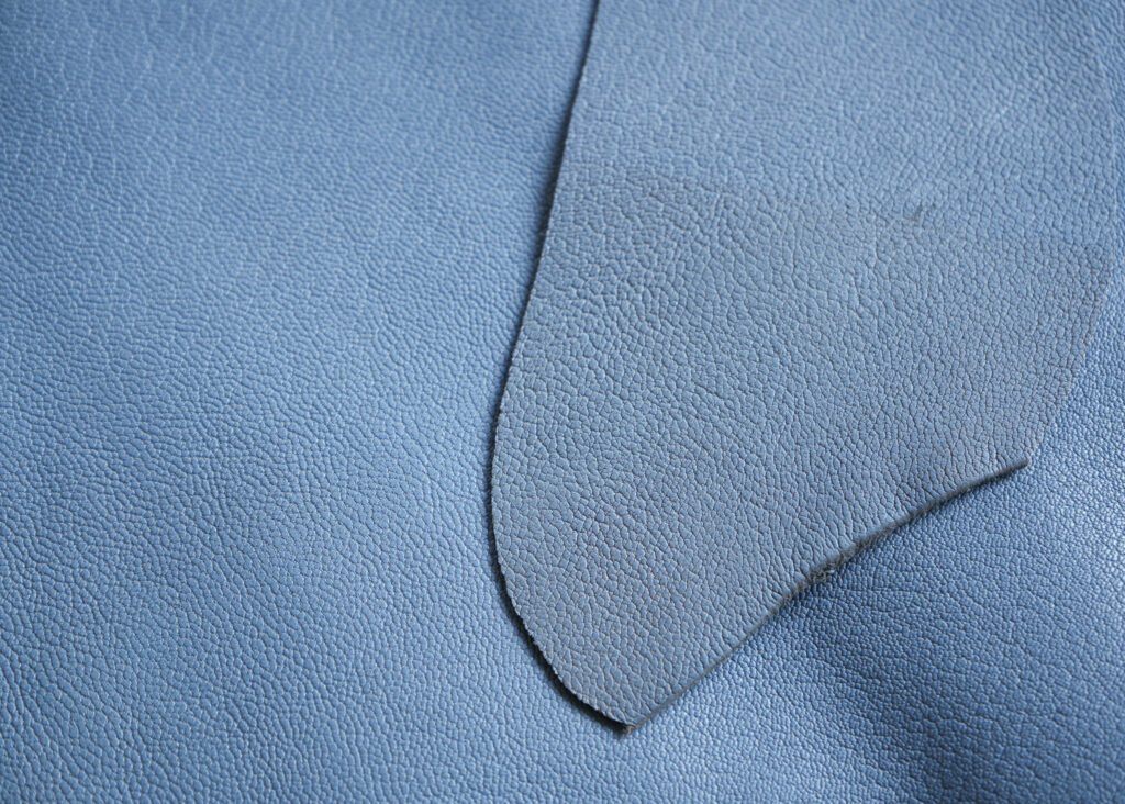 買ったときの「色」を長く楽しめる仕上げ