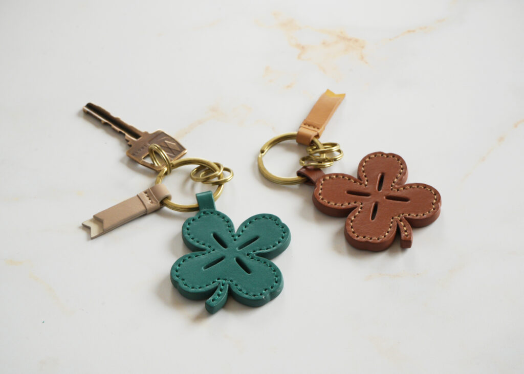 キーホルダー｜リング3つで、鍵にも“使える幸運”