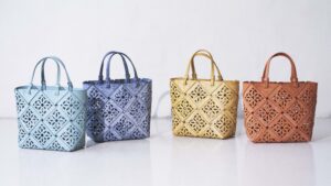 本物の革バッグをお探しの方へ｜色が育つカットワークバッグ【genten】
