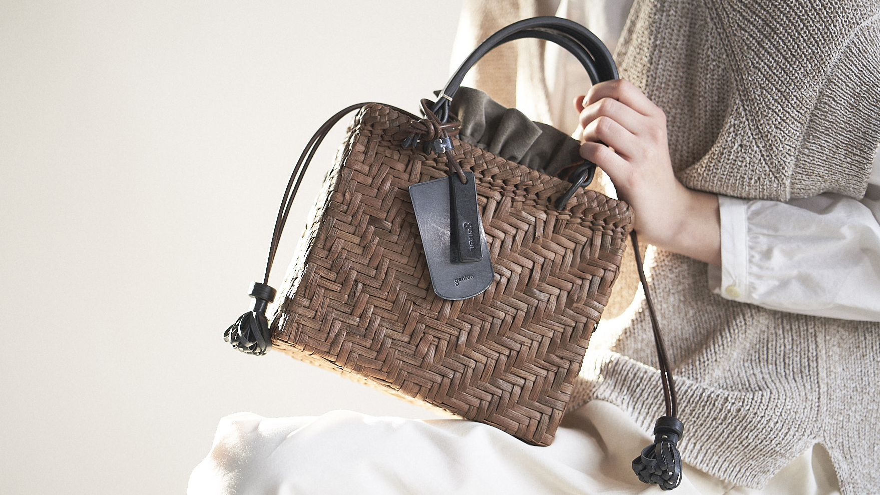 国産山葡萄、20個限定。50年育てるかごバッグ「みちのく山葡萄かご」