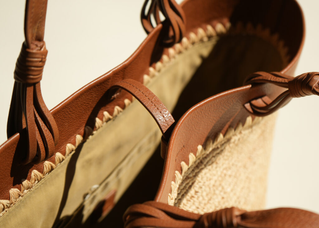 トートのクロージャーの写真